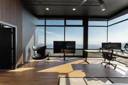Villa Coastal Bay Pines - Image 2