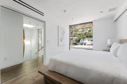 Modern Brook - Image 4