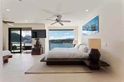 Grove Nest Loft Oceanfront - Image 2