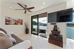 Anchor Deck Beachside - Image 5