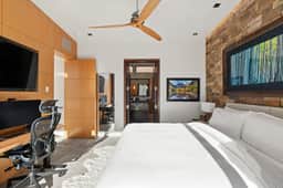 Sands Harborhouse - Image 3