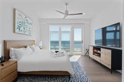 Harborview Deck Oceanfront Grove - Image 2