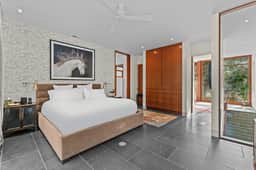Harborfront Pearl - Image 5