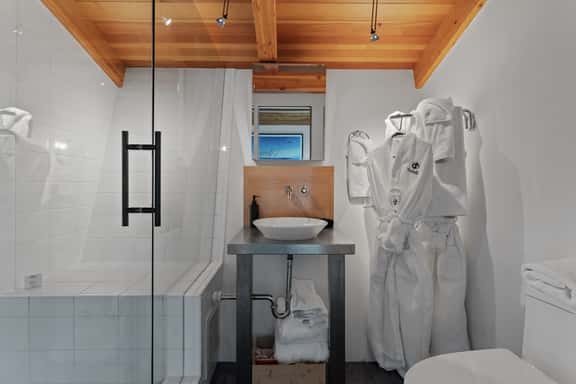 Cove Grove Bluestone - Image 1