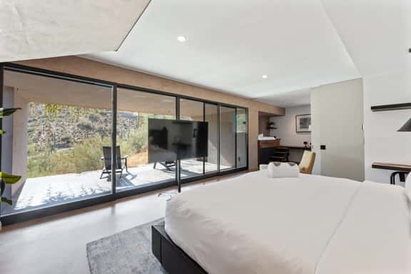 Chic Pines Willow - Image 1