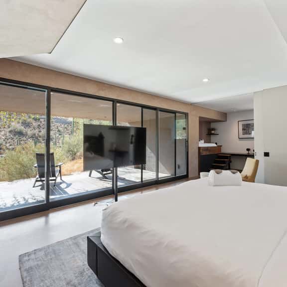 Chic Pines Willow - Image 1