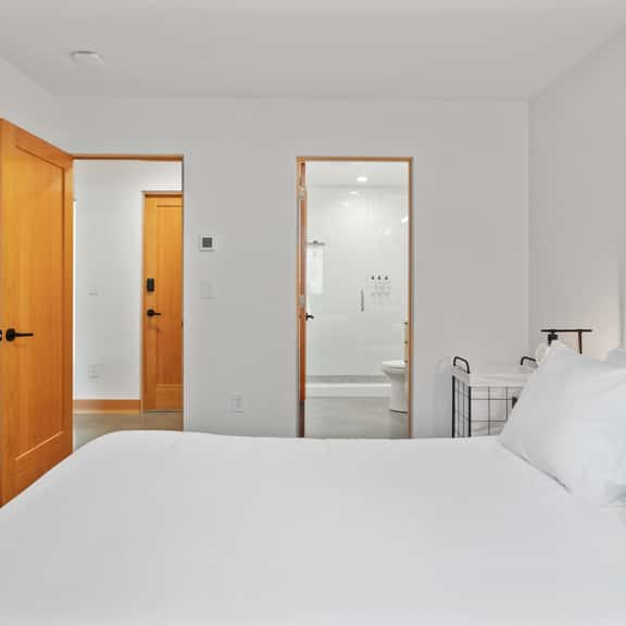 Ridge Maple Terrace - Image 1