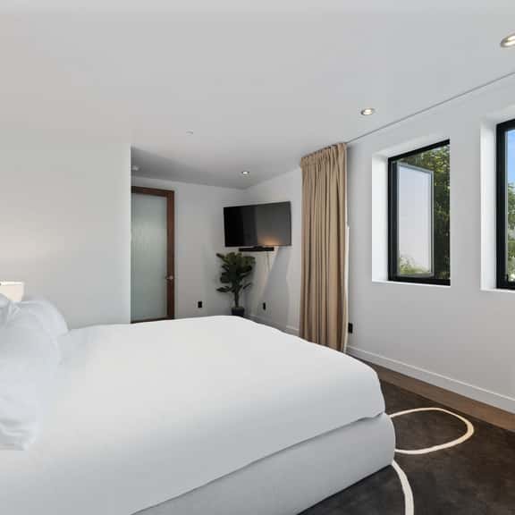 Coastal Retreat - Image 1