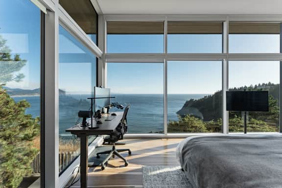 Falls Bay Nest Skyline - Image 4
